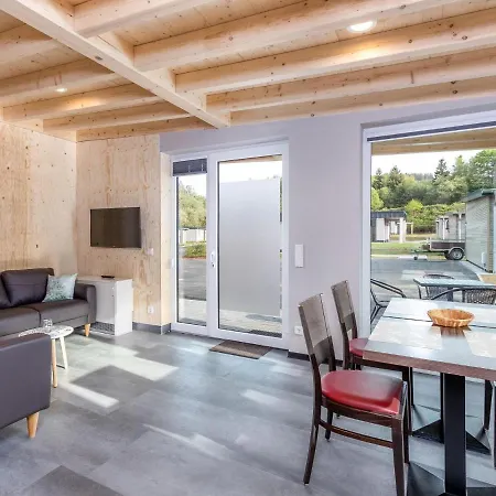 Welcoming In With Terrace Ferienhaus