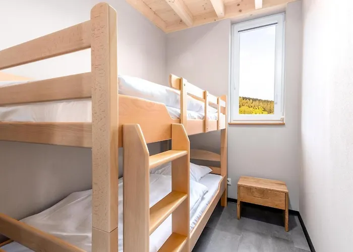 Kronenburger Countryside בית נופש *